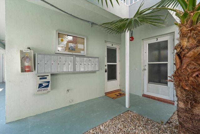 2566 GARY CIRCLE 2, Dunedin, FL 34698