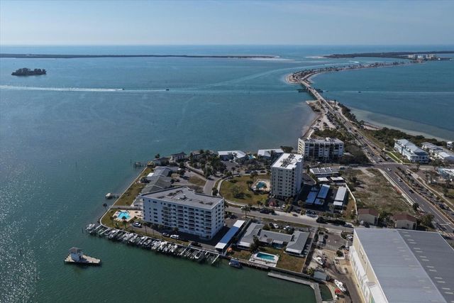 2566 GARY CIRCLE 2, Dunedin, FL 34698