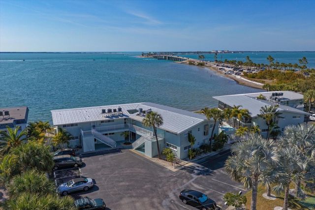 2566 GARY CIRCLE 2, Dunedin, FL 34698