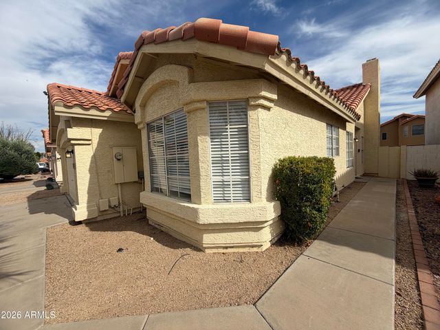 7721 W Tonto Drive, Glendale, AZ 85308