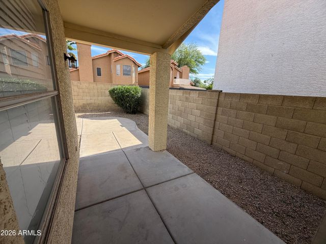 7721 W Tonto Drive, Glendale, AZ 85308