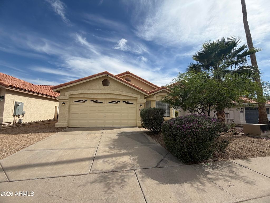 7721 W Tonto Drive, Glendale, AZ 85308