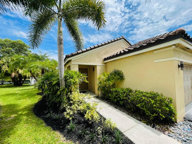 4354 Mahogany Ridge Drive, Weston, FL 33331