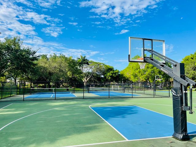 4354 Mahogany Ridge Drive, Weston, FL 33331