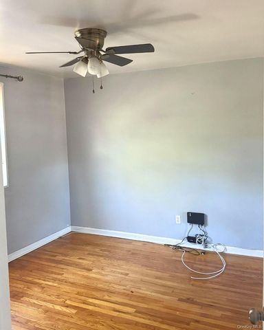 23424 133rd Avenue Upper, Rosedale, NY 11422