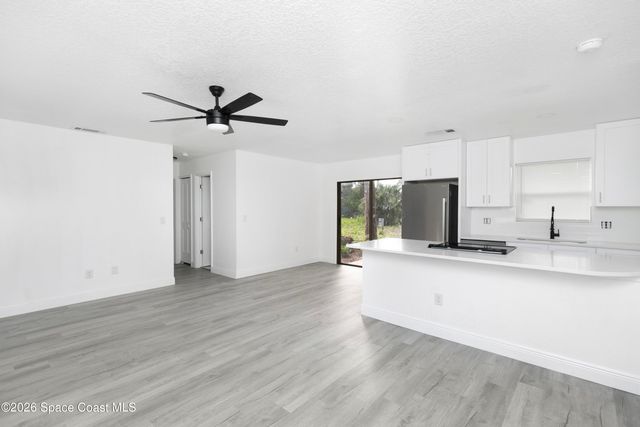710 Airoso Road SE, Palm Bay, FL 32909