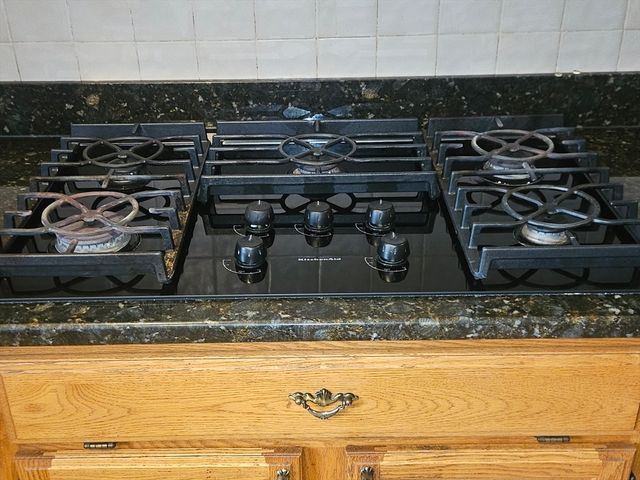 53 Howard Ave, New Bedford, MA 02745