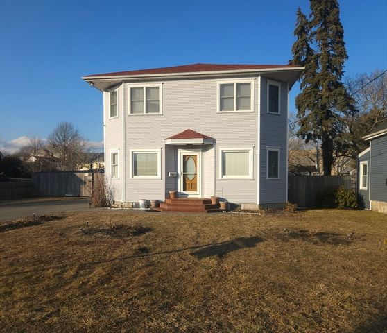 53 Howard Ave, New Bedford, MA 02745