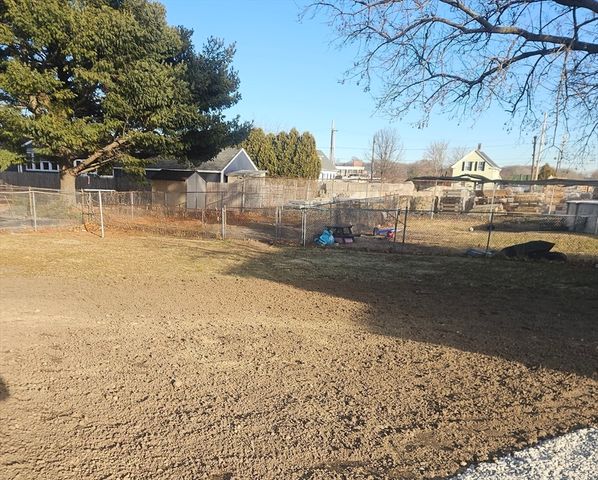 53 Howard Ave, New Bedford, MA 02745