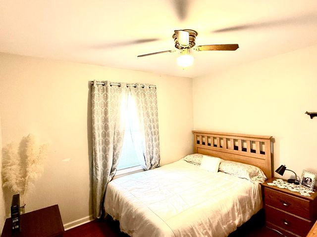 2910 17th Street, Rockford, IL 61109