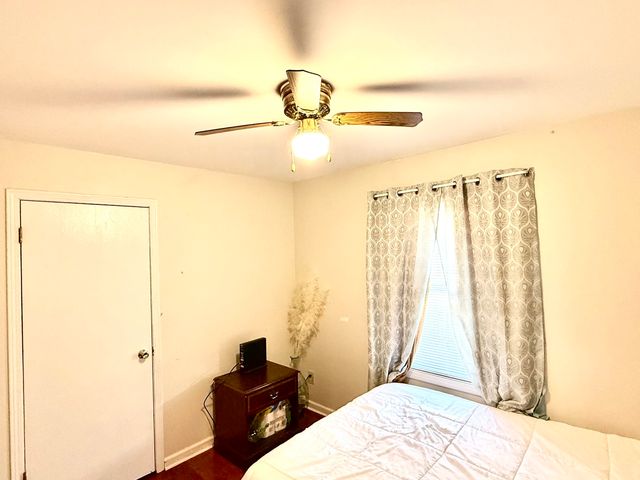 2910 17th Street, Rockford, IL 61109