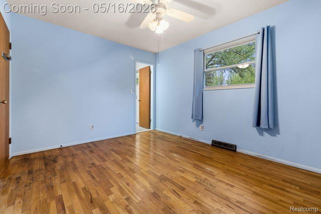 12489 Jennings Road, Linden, MI 48451