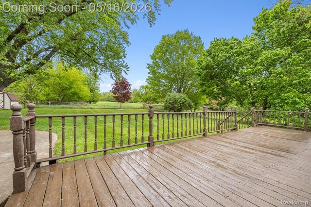 12489 Jennings Road, Linden, MI 48451