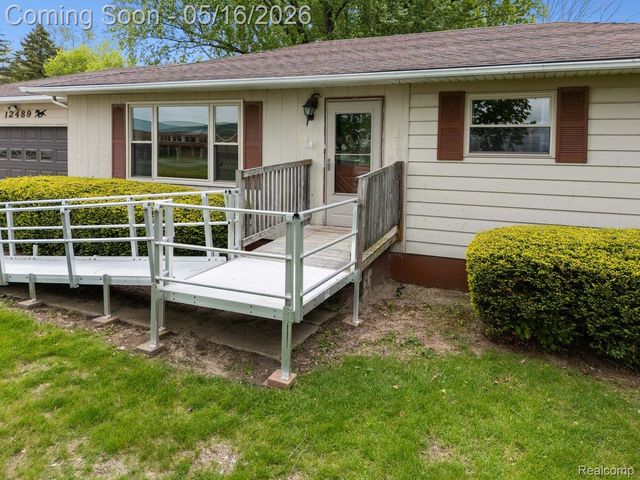 12489 Jennings Road, Linden, MI 48451
