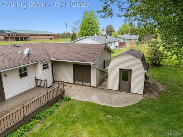12489 Jennings Road, Linden, MI 48451