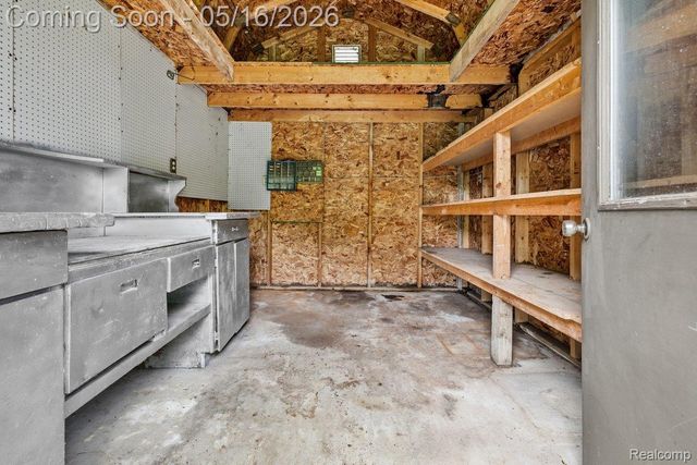 12489 Jennings Road, Linden, MI 48451