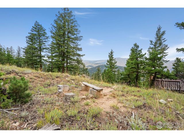 1000 Alaska Rd, Boulder, CO 80302