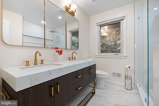 708 AMBLESIDE DR, Wilmington, DE 19808