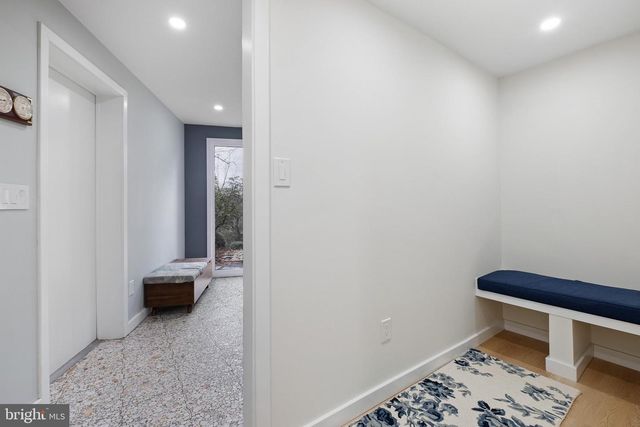 708 AMBLESIDE DR, Wilmington, DE 19808