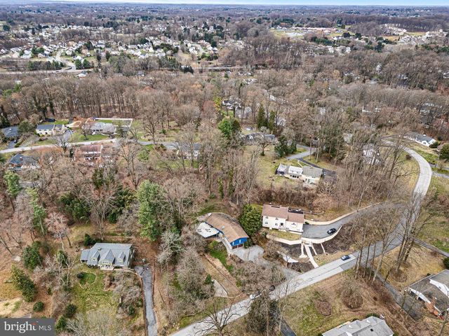 708 AMBLESIDE DR, Wilmington, DE 19808