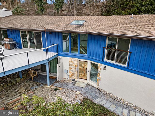 708 AMBLESIDE DR, Wilmington, DE 19808