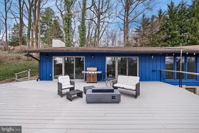 708 AMBLESIDE DR, Wilmington, DE 19808