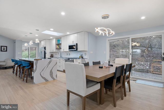 708 AMBLESIDE DR, Wilmington, DE 19808