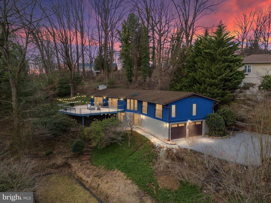 708 AMBLESIDE DR, Wilmington, DE 19808