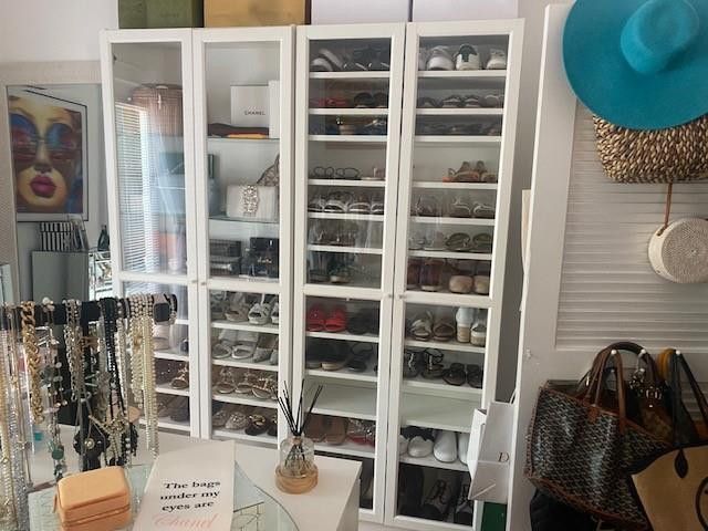 1220 SE 2ND Street, Fort Lauderdale, FL 33301