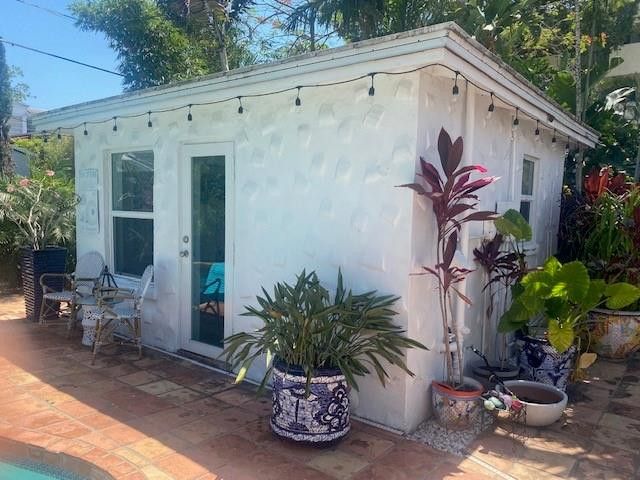 1220 SE 2ND Street, Fort Lauderdale, FL 33301