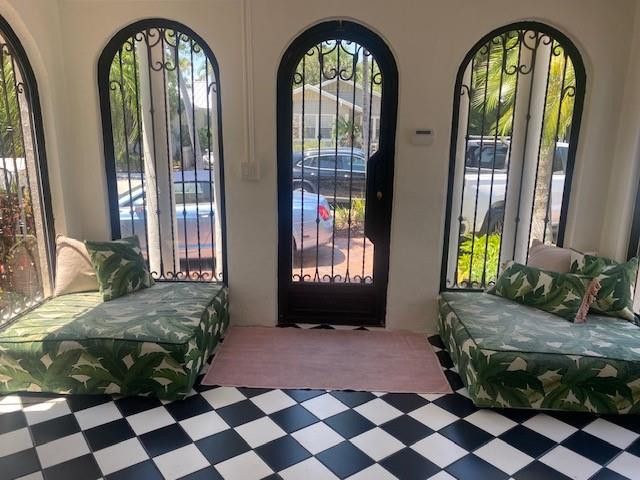 1220 SE 2ND Street, Fort Lauderdale, FL 33301