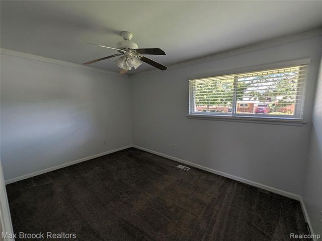 14569 Blue Skies Street, Livonia, MI 48154