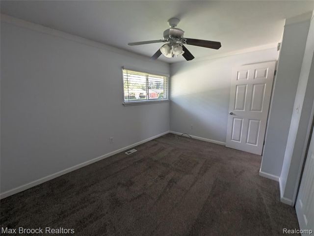 14569 Blue Skies Street, Livonia, MI 48154