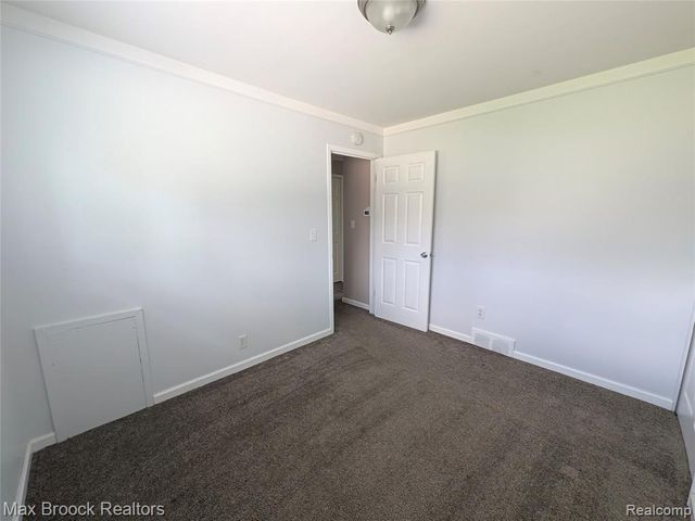 14569 Blue Skies Street, Livonia, MI 48154