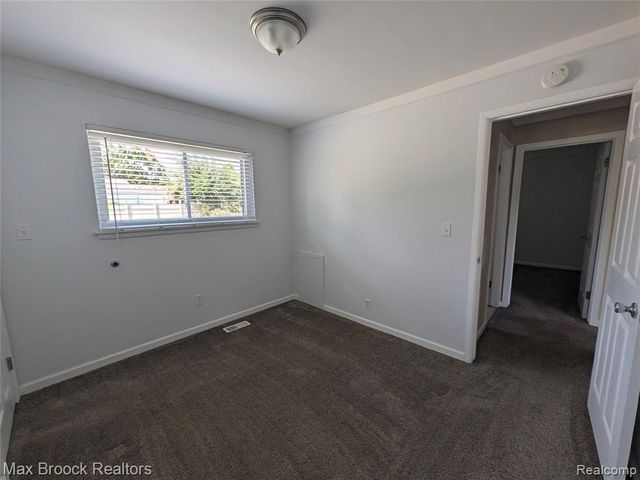 14569 Blue Skies Street, Livonia, MI 48154