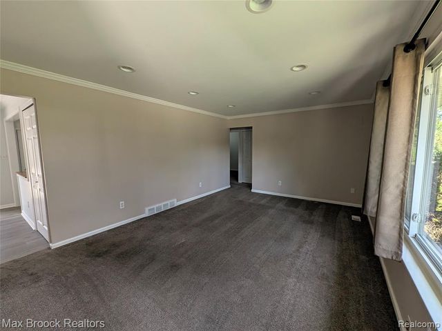 14569 Blue Skies Street, Livonia, MI 48154