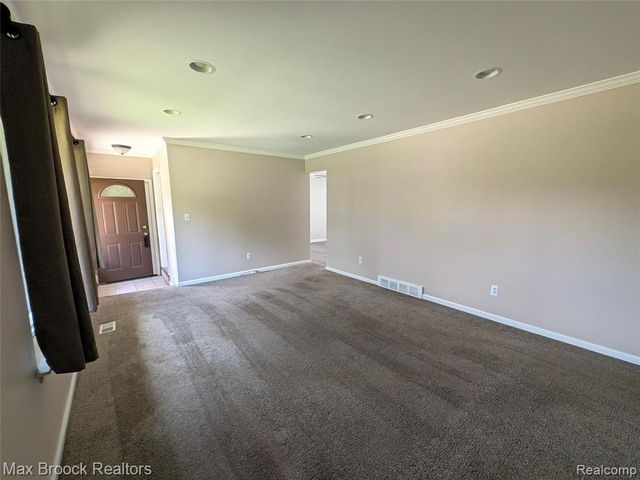 14569 Blue Skies Street, Livonia, MI 48154