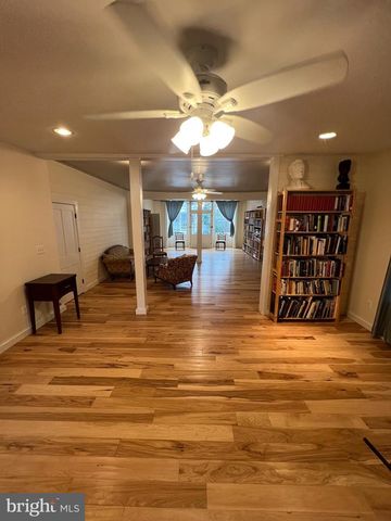 117 E MAIN ST, Sharpsburg, MD 21782