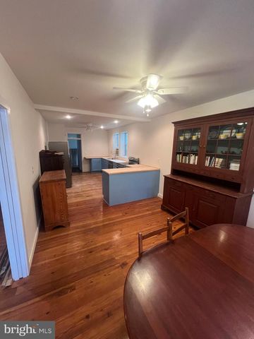 117 E MAIN ST, Sharpsburg, MD 21782