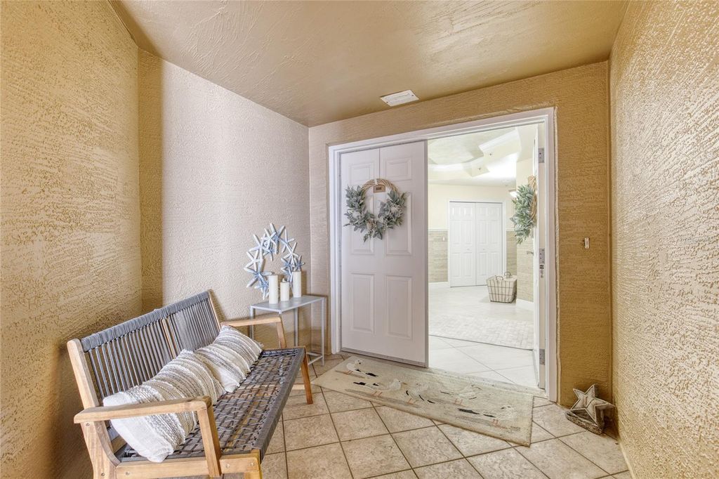 Image 7 of property listing at 2403 S ATLANTIC AVENUE 808, Daytona Beach, FL 32118