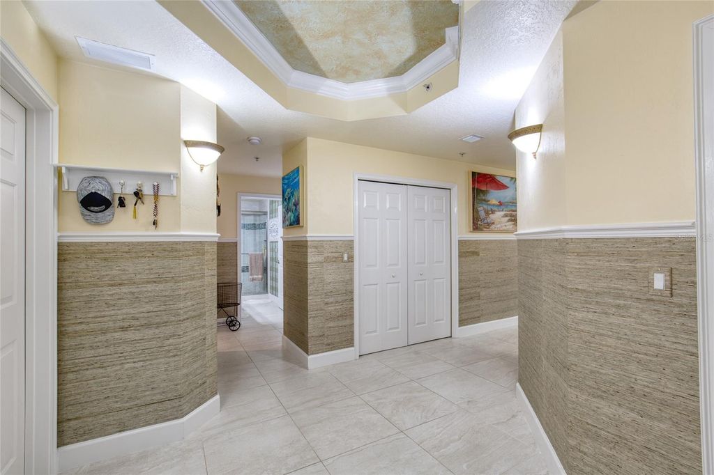 Image 10 of property listing at 2403 S ATLANTIC AVENUE 808, Daytona Beach, FL 32118