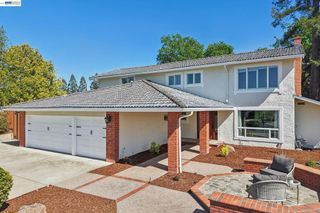 44 Lariat Ct, Walnut Creek, CA 94596