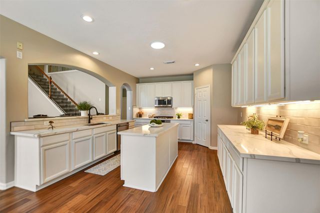 810 Almond Pointe, League City, TX 77573