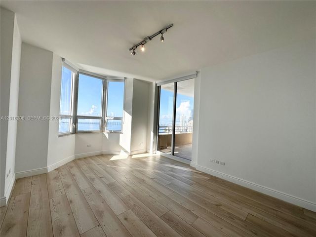 808 Brickell Key Dr 3608, Miami, FL 33131