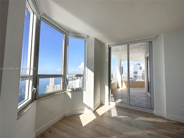 808 Brickell Key Dr 3608, Miami, FL 33131