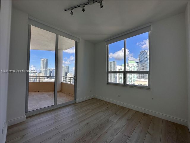 808 Brickell Key Dr 3608, Miami, FL 33131