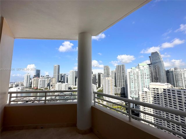 808 Brickell Key Dr 3608, Miami, FL 33131