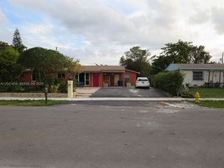 4828 SW 20th St Back, Fort Lauderdale, FL 33317