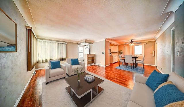 2401 Victoria Drive SW, Cedar Rapids, IA 52404