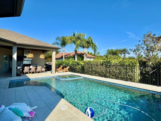 10605 SABELLA DRIVE, Trinity, FL 34655